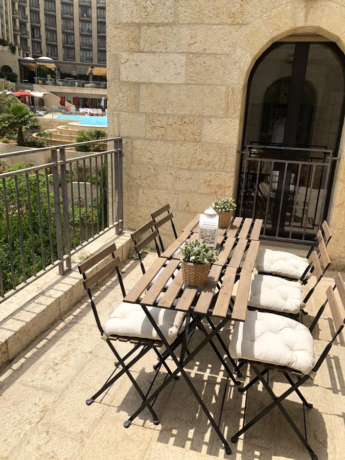 Mamilla'S Penthouse Apartment Jerusalem Exterior photo